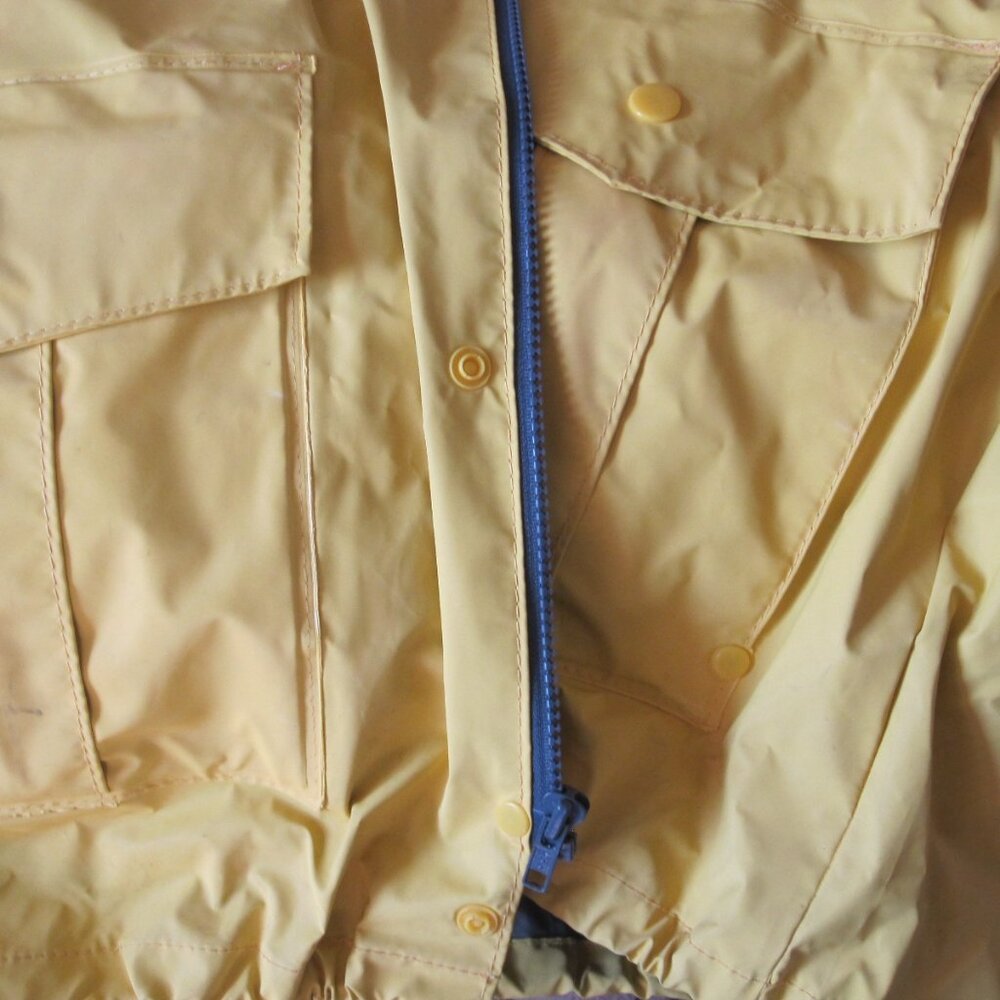 vintage L.L. Bean Yellow 100% PVC Raincoat, Style: 2463, Men's size Large - Picture 6 of 8